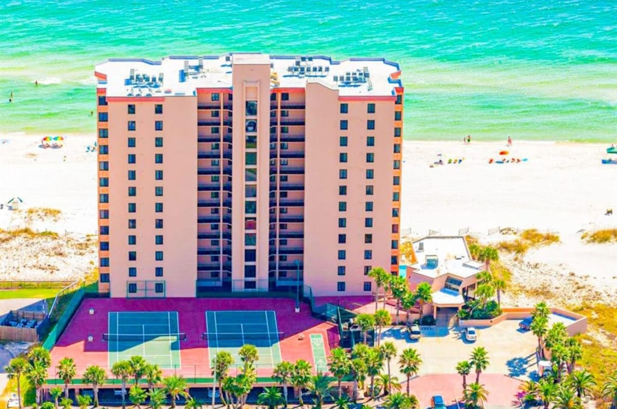 Broadmoor condos in Orange Beach