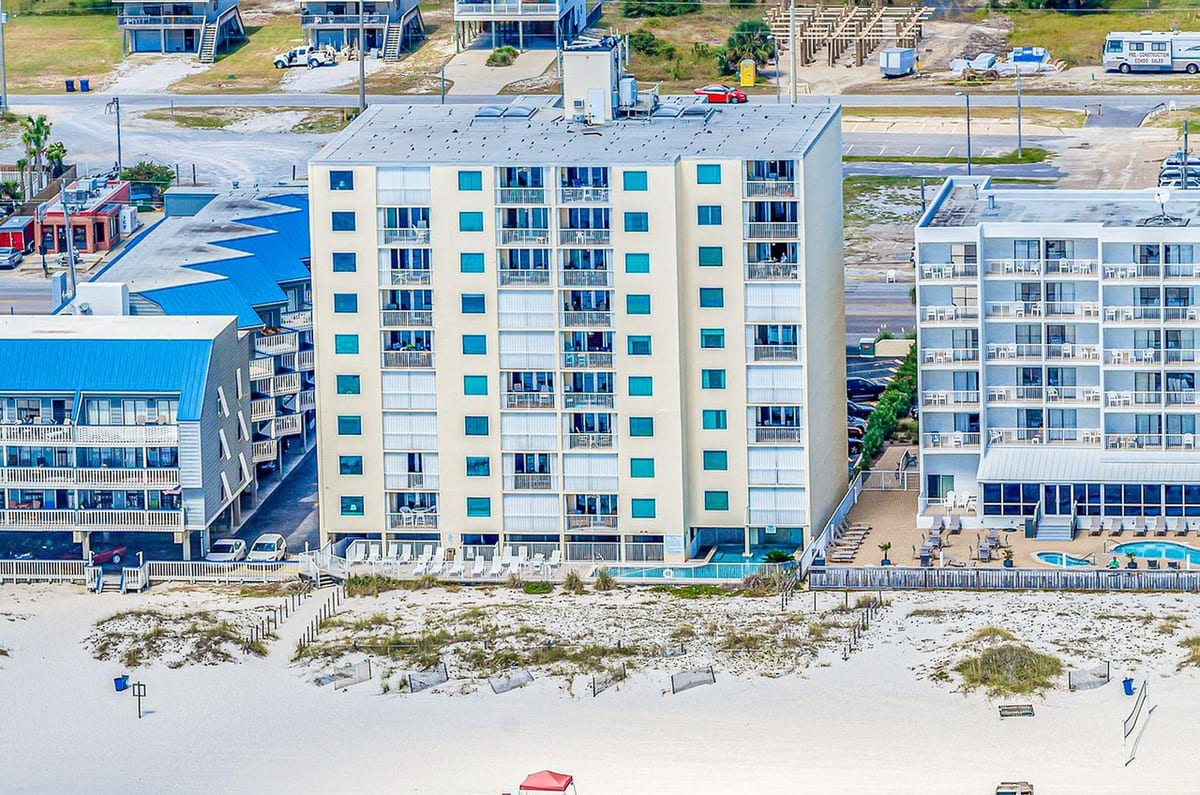 Castaways condos in Gulf Shores