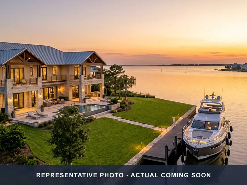 Water Oaks neighborhood in Gulf Shores