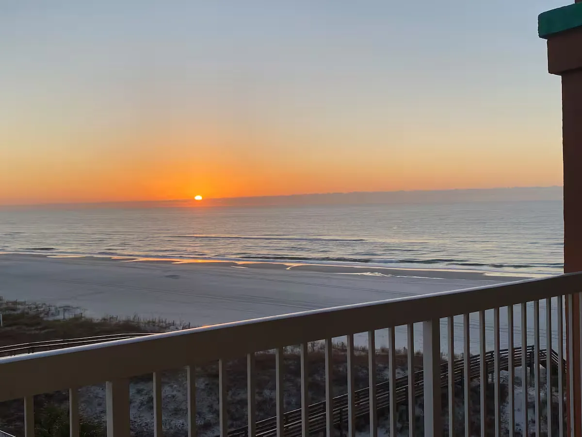 Beachfront condo with balcony sunrise view in Orange Beach